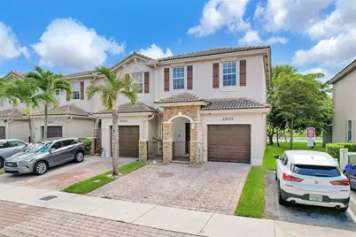 22019 SW 92nd Pl, Cutler Bay, FL 33190 - Photo 1