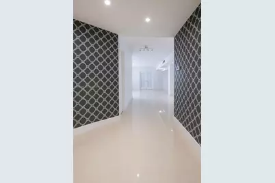 825 Brickell Bay Dr #1151, Miami, FL 33131 - Photo 1