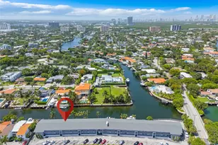 2225 NE 123rd St, North Miami, FL 33181 - Photo 1