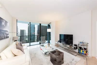88 SW 7th St #3005, Miami, FL 33130 - Photo 1