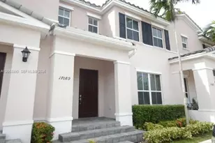 17089 SW 93rd St, Miami, FL 33196 - Photo 1