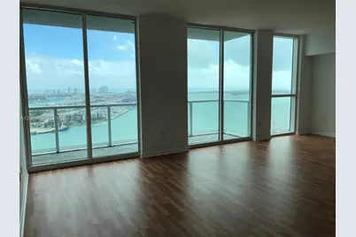 253 NE 2nd St #4207, Miami, FL 33132 - Photo 1