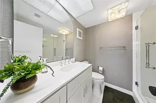 20281 E Country Club Dr, Aventura, FL 33180 - Photo 1