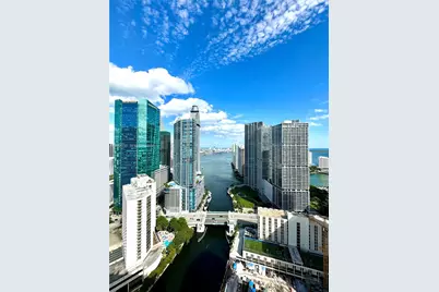 31 SE 5th St #4214, Miami, FL 33131 - Photo 1