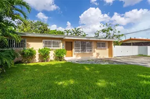 5560 W 6th Ave, Hialeah, FL 33012 - Photo 1