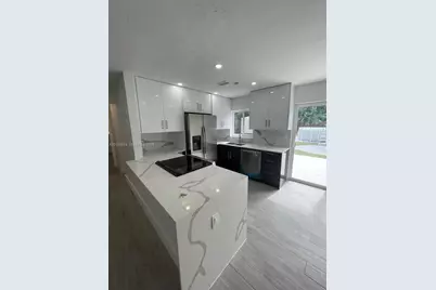 912 NE 5th St #912, Hallandale Beach, FL 33009 - Photo 1