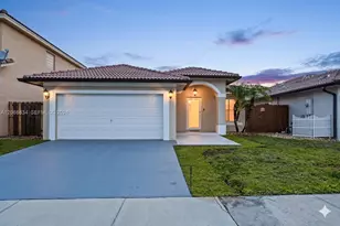21505 SW 89th Path, Cutler Bay, FL 33189 - Photo 1