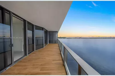 700 NE 24th St #1706, Miami, FL 33137 - Photo 1