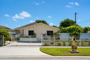 19226 SW 123rd Ave, Miami, FL 33177 - Photo 1