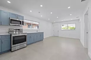 1849 NW 16th St, Miami, FL 33125 - Photo 1