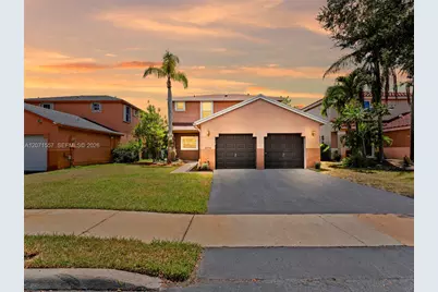 20714 NW 3rd St, Pembroke Pines, FL 33029 - Photo 1