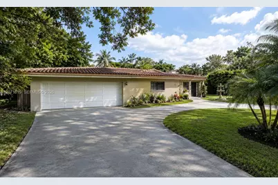 6861 SW 69th Ter, South Miami, FL 33143 - Photo 1