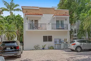 2945 Coconut Ave, Miami, FL 33133 - Photo 1