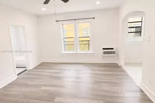 1319 Meridian Ave, Miami Beach, FL 33139 - Photo 1