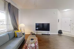 2550 SW 18th Terrace, Fort Lauderdale, FL 33315 - Photo 1