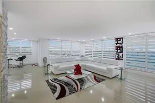 2751 S Ocean Dr, Hollywood, FL 33019 - Photo 1