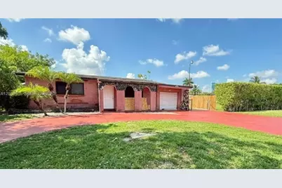 4088 SW 51st St #C, Dania Beach, FL 33314 - Photo 1