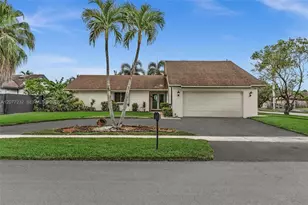 741 SW 100th Terrace, Pembroke Pines, FL 33025 - Photo 1