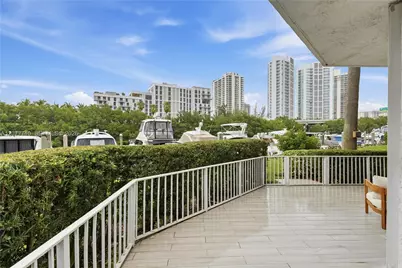 3500 Mystic Pointe Dr #104, Aventura, FL 33180 - Photo 1