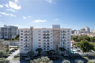 22 Salamanca Ave, Coral Gables, FL 33134 - Photo 1