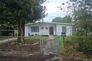 11345 SW 44th St, Miami, FL 33165 - Photo 1