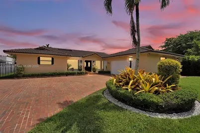 9951 SW 30th St, Miami, FL 33165 - Photo 1