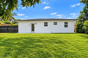 3510 NW 82nd St, Miami, FL 33147 - Photo 30