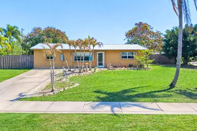 3177 SE Golden Gate Avenue, Stuart, FL 34997 - Photo 1