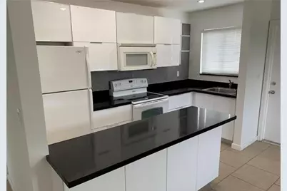2830 NE 30th Place #2, Fort Lauderdale, FL 33306 - Photo 1