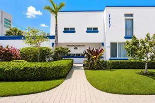 1717 N Riverside Dr, Pompano Beach, FL 33062 - Photo 1