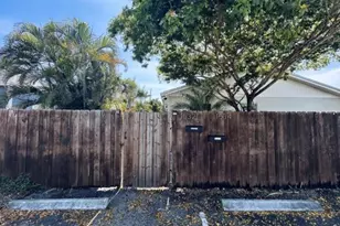 1534 NE 3rd Ave, Fort Lauderdale, FL 33304 - Photo 1
