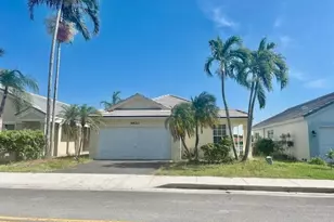 8820 N Lake Park Cir Circle N, Davie, FL 33328 - Photo 1