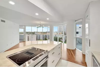 6301 Collins Avenue #1007, Miami Beach, FL 33141 - Photo 1