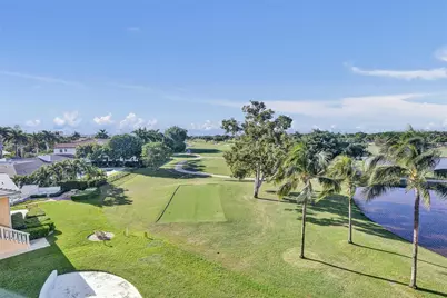 2500 NE 48 Lane #403, Fort Lauderdale, FL 33308 - Photo 1
