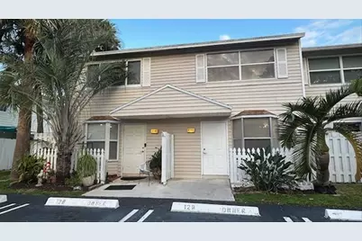 2593 NE 15th Street, Pompano Beach, FL 33062 - Photo 1