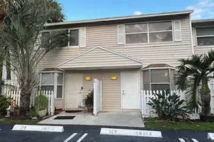 2593 NE 15th St, Pompano Beach, FL 33062 - Photo 1