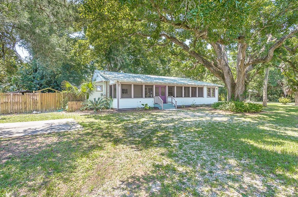 55 12, Apalachicola, FL 32320-1907