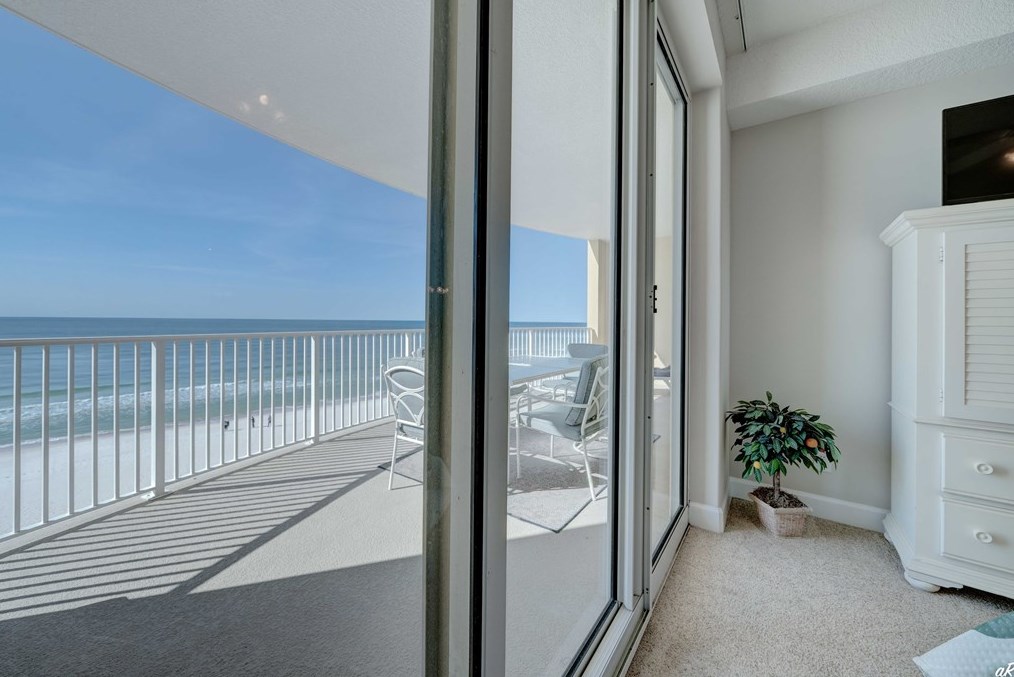 17545 Front Beach Rd, Panama City FL  32413-1907 exterior