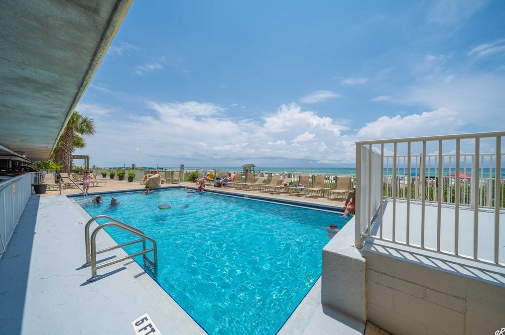 17545 Front Beach Rd, Panama City FL  32413-1907 exterior