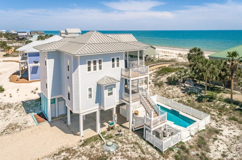 1456 E Gulf Beach Dr, Saint George Island, FL 32328