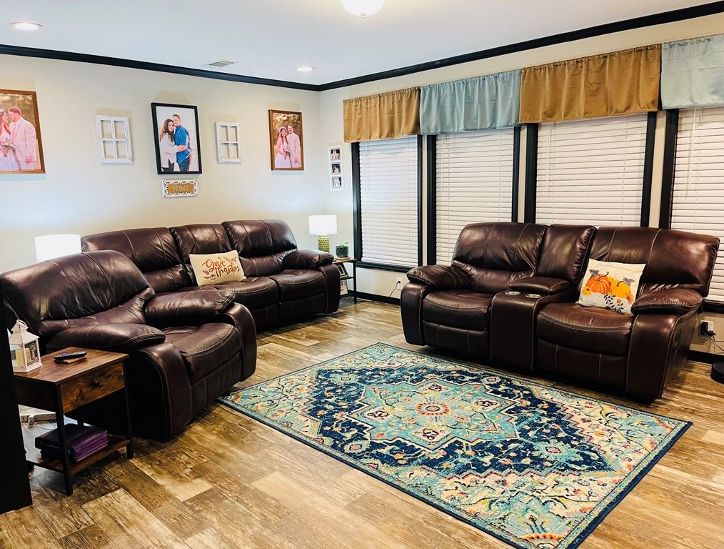 512 Nw Ave L, Carrabelle, FL 32322