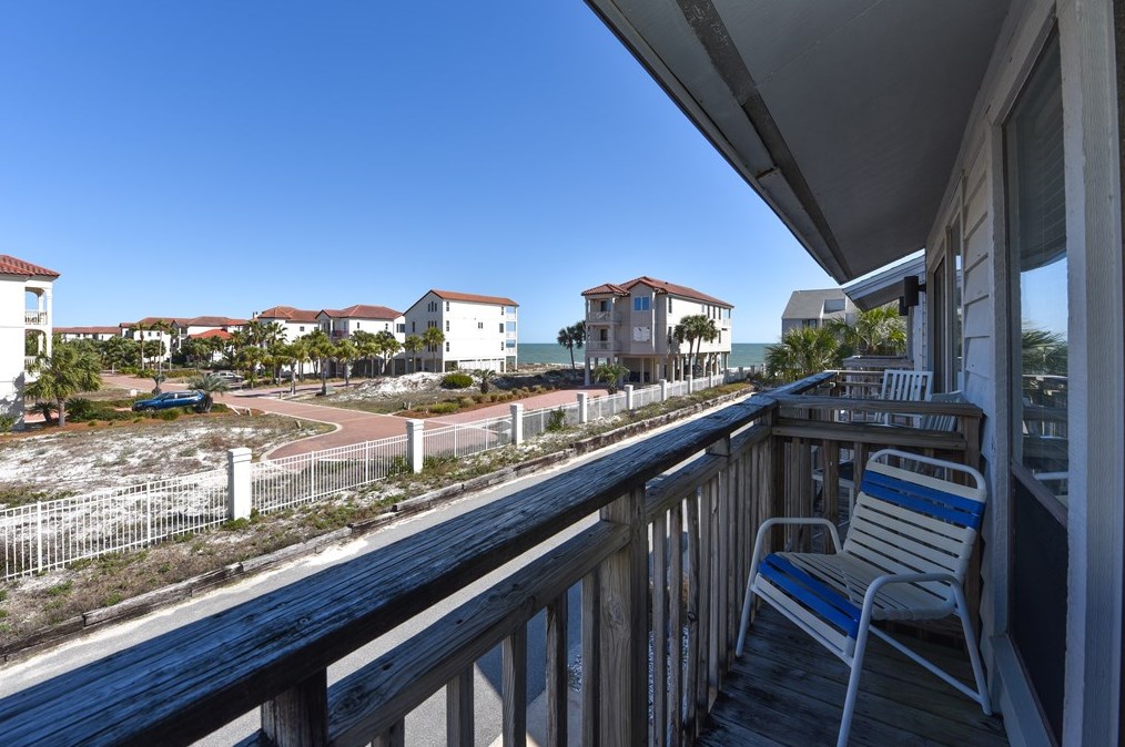 1804 Gulf Bch Dr, Saint George Island FL  32328-2827 exterior