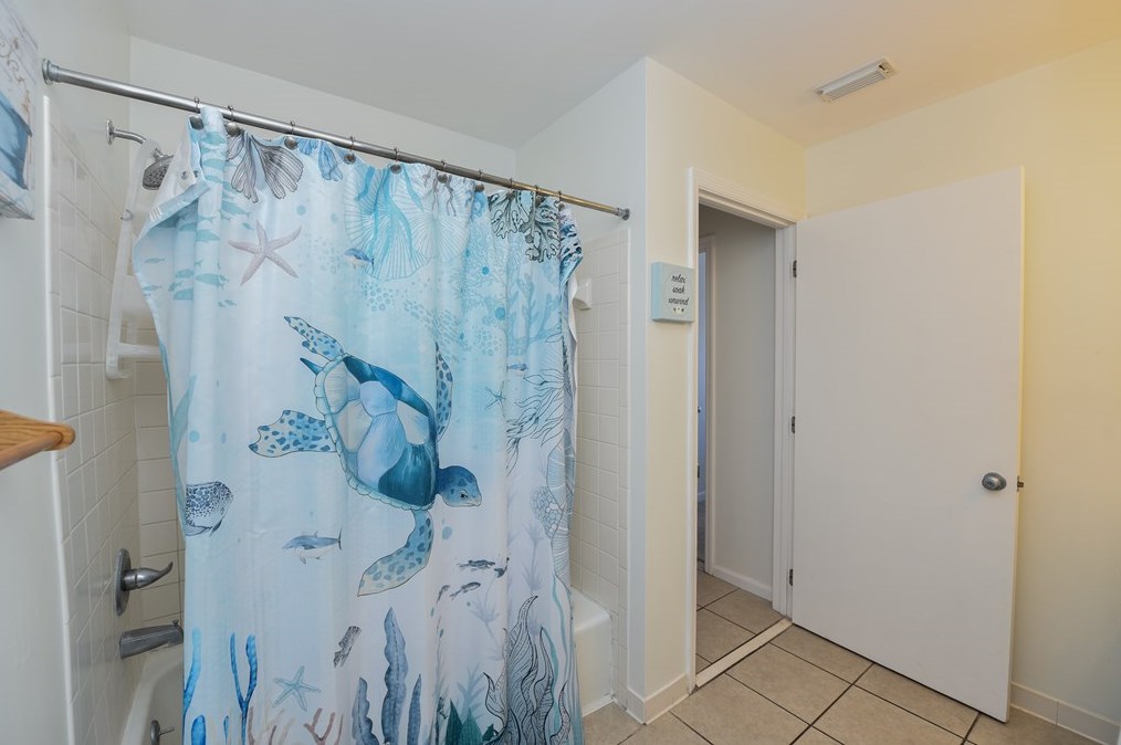 1804 Gulf Bch Dr, Saint George Island FL  32328-2827 exterior