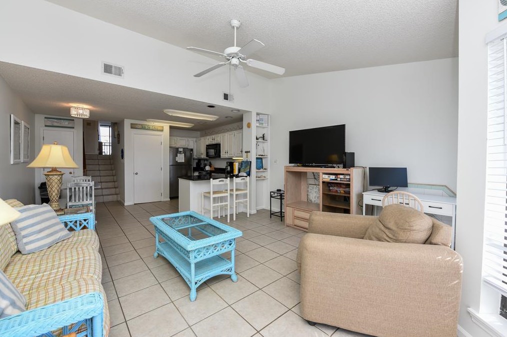 1804 Gulf Bch Dr, Saint George Island FL  32328-2827 exterior