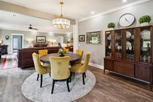 290 Rudy's Blaze, Wewahitchka, FL 32465 - Photo 10