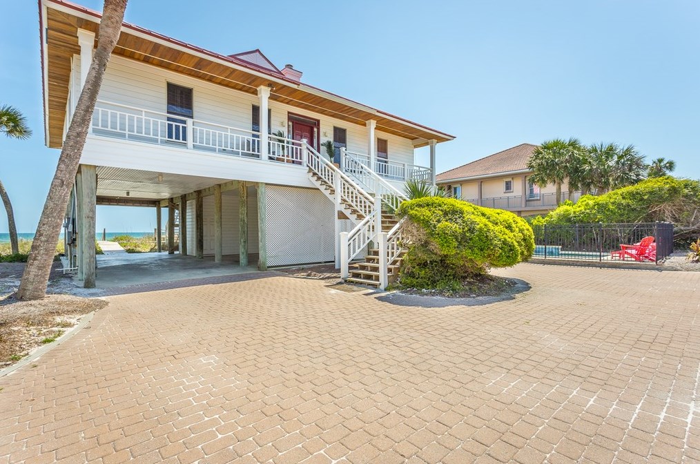 2128 Sea Fern Way, Saint George Island, FL 32328-2104