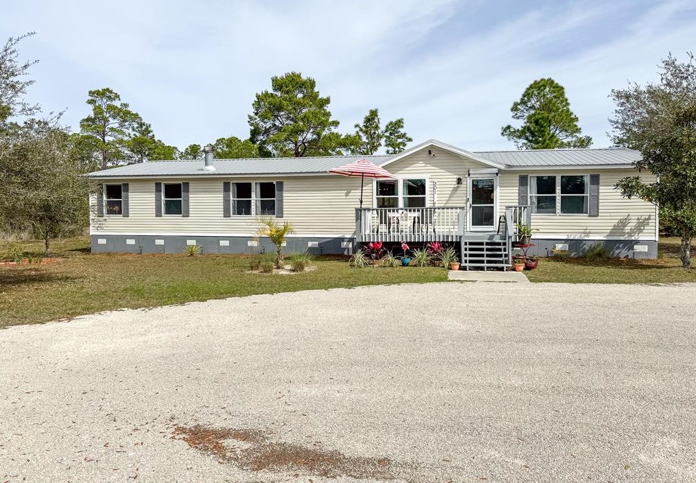 301 Frank Mckamey Way, Carrabelle, FL 32322-3023