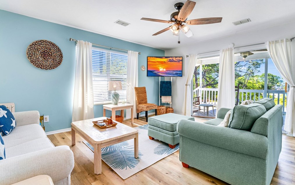 748 Bayshore, Saint George Island FL  32328-3358 exterior