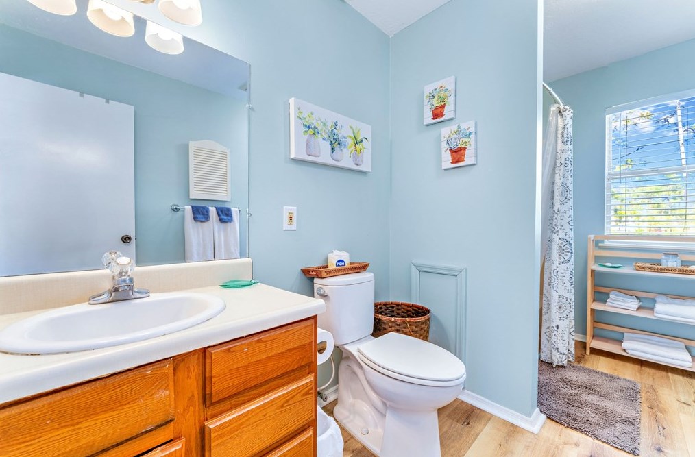 748 Bayshore, Saint George Island FL  32328-3358 exterior