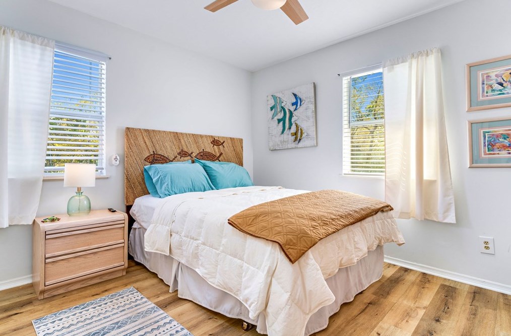 748 Bayshore, Saint George Island FL  32328-3358 exterior